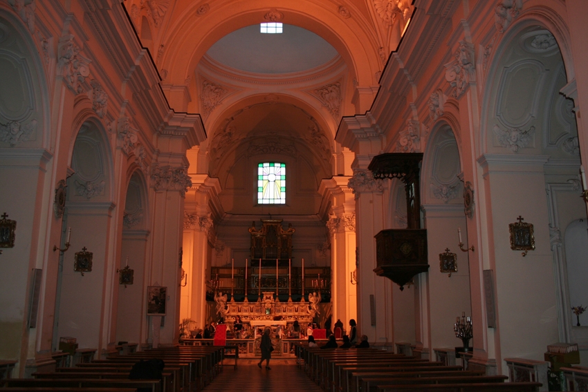 chiesa-san-francesco-maddaloni1.jpg