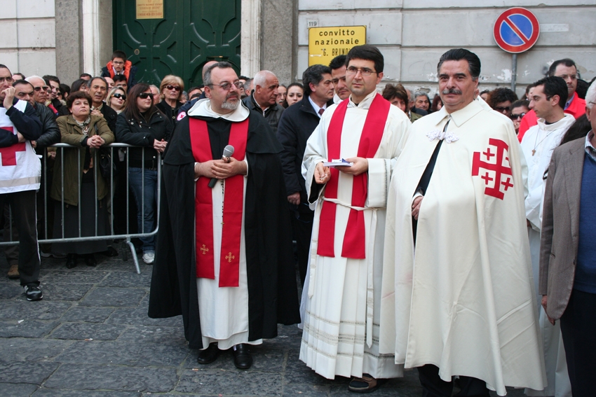 processione-vs.jpg